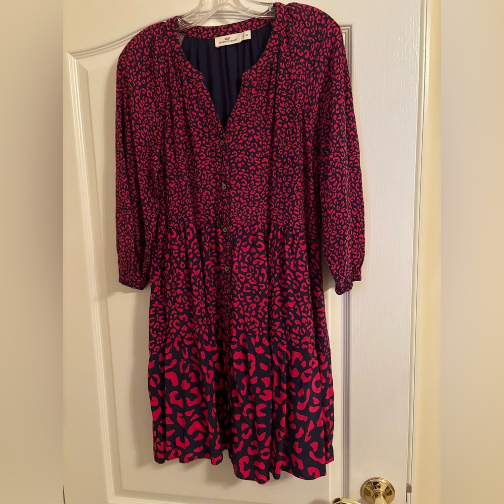 NWOT Vineyard Vines Tiered Button Up Dress, Blue and Red